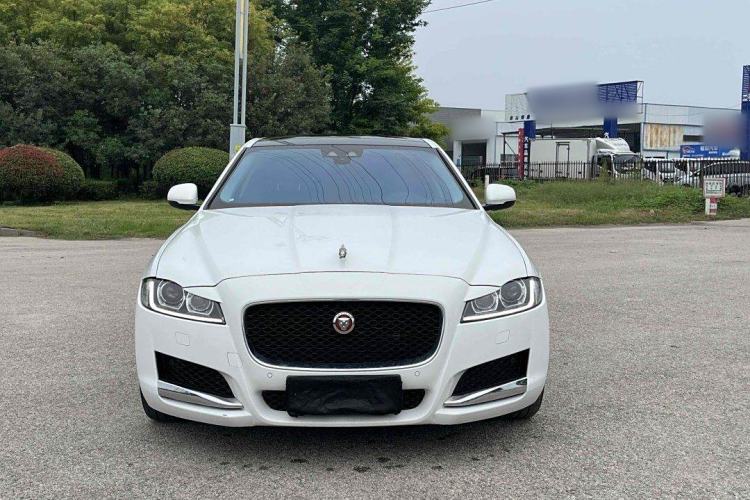 Used Jaguar XFL 2019 XFL 2.0T 200 PS Two-Wheel-Drive Elite Edition