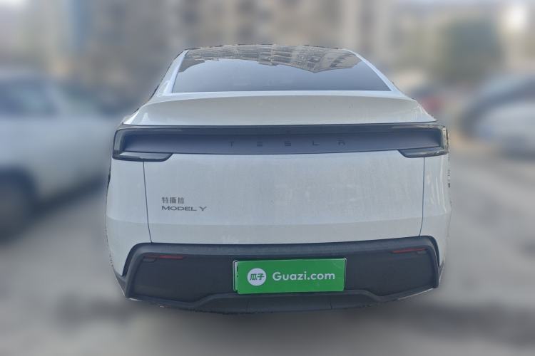 Used Tesla Model Y 2026 Rear-Drive Model
