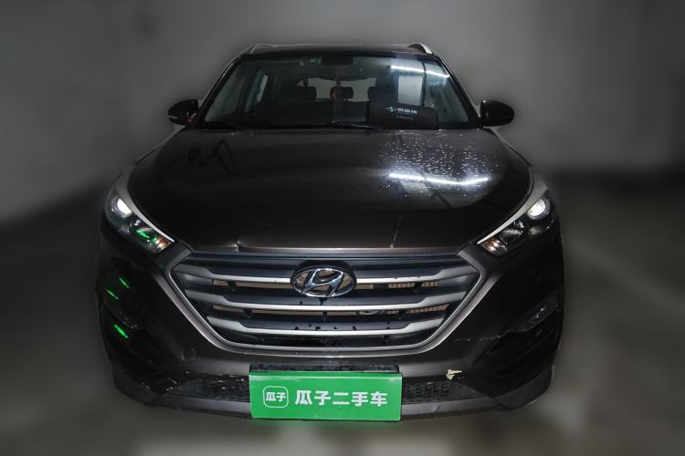 Used Hyundai Tucson 2015 1.6T Dual-Clutch Two-Wheel-Drive Smart Model Front