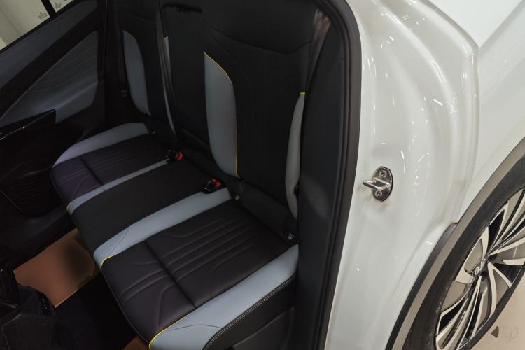 Used Volkswagen ID.4 X 2023 Ultra-Intelligent Long-Range Version
