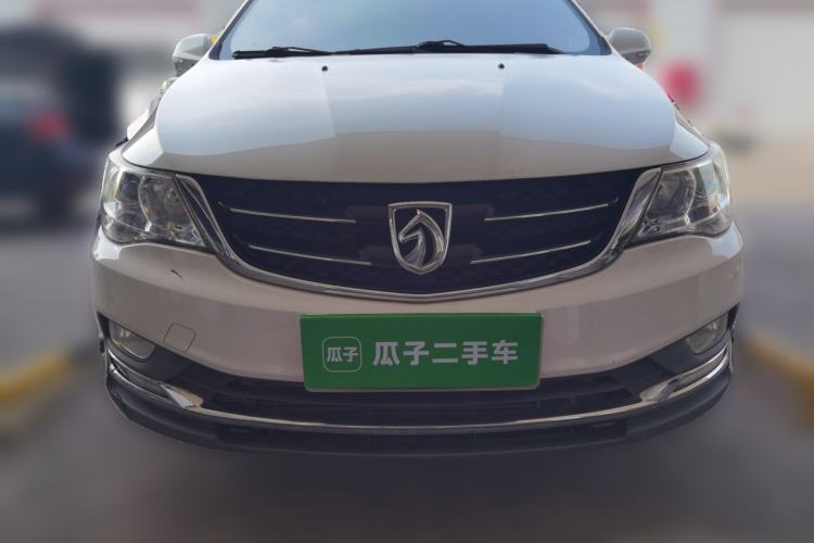 Used Baojun 730 2016 1.5T Manual Comfort Version 7 Seats
