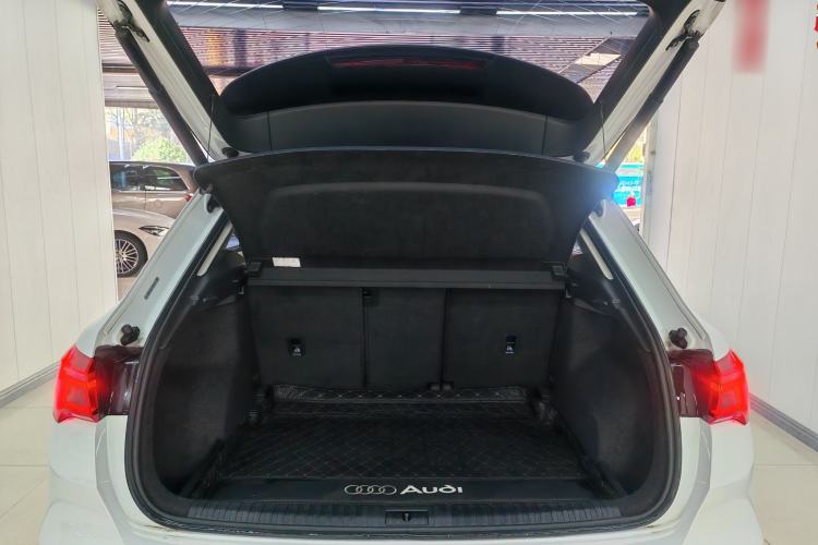 Used Audi Q3 2019 35 TFSI Fashion Dynamic Model