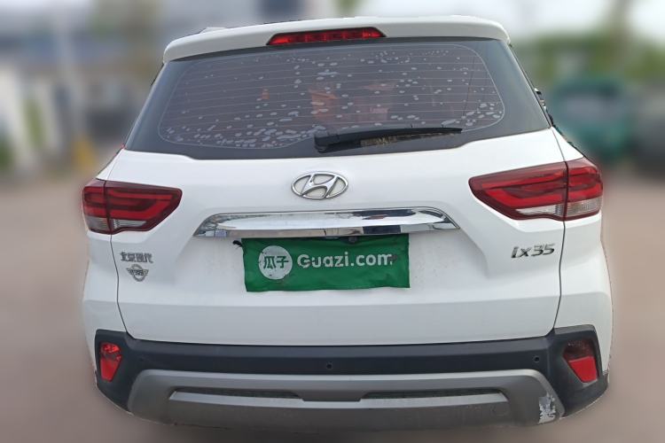 Used Hyundai ix35 2019 2.0L Automatic 2WD Zhiyong·Changxiang Edition China V Standard Rear