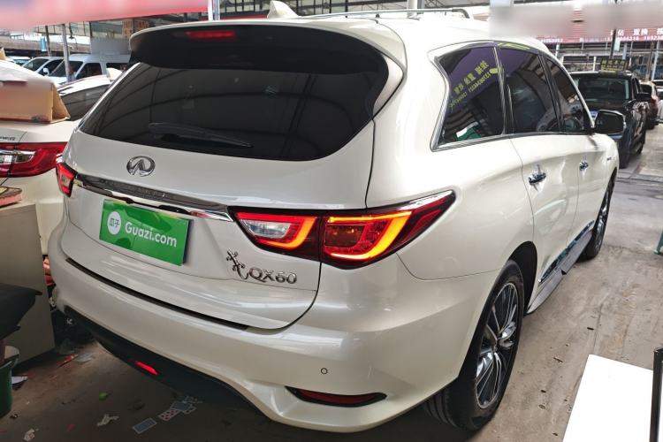 Used Infiniti QX60 2018 2.5 S/C Hybrid Two-Wheel-Drive Excellence Edition China VI Standard Rear Right 45 Deg