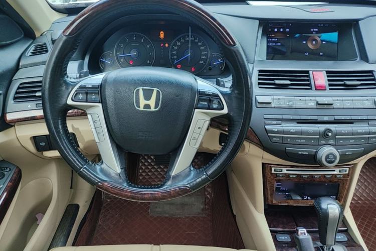 Used Honda Crosstour 2011 3.5L Prestige Edition
