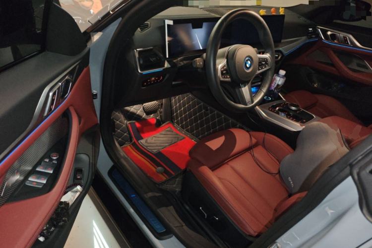 Used BMW i4 2023 eDrive40
