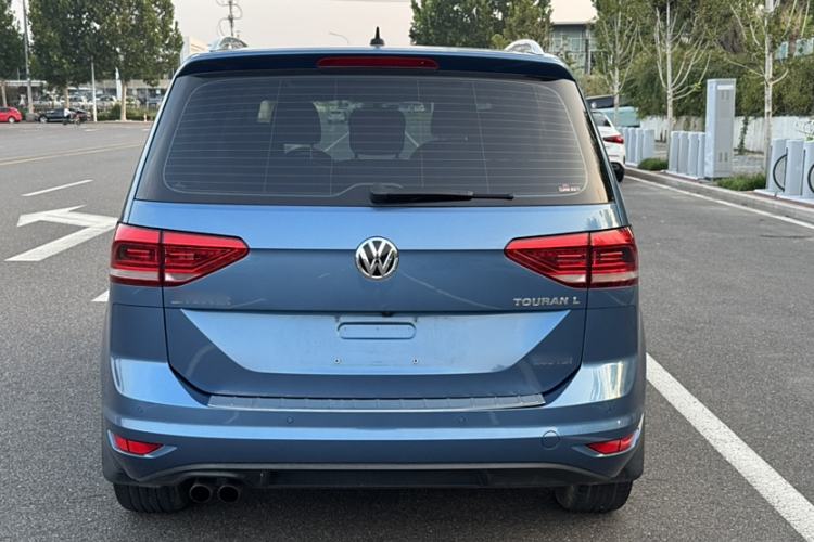 Used Volkswagen Touran 2018 Volkswagen Touran L 280TSI DSG Comfort Edition 7-seater