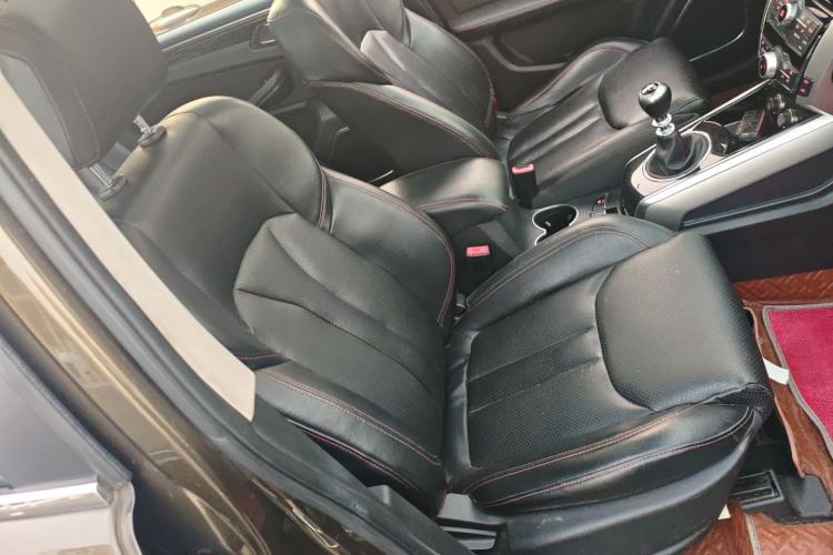 Used Zotye Domy X5 2017 Upgraded Model 1.5T Manual Luxury Edition
