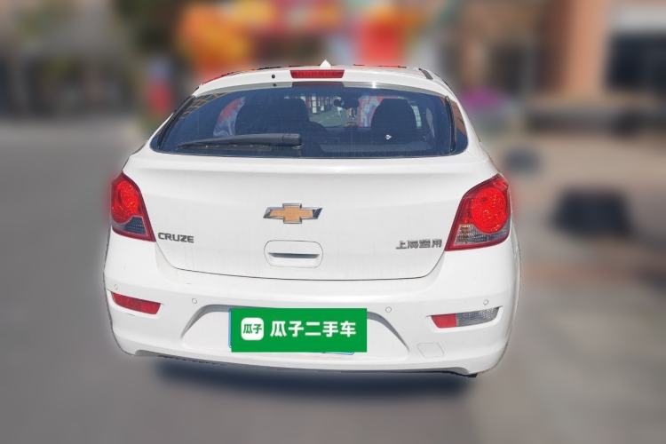 Used Chevrolet Cruze 2013 Hatchback 1.6L Automatic Luxury Model
