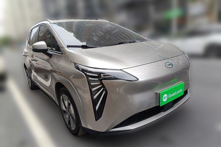 Used AION Y 2023 Younger Exterior 2