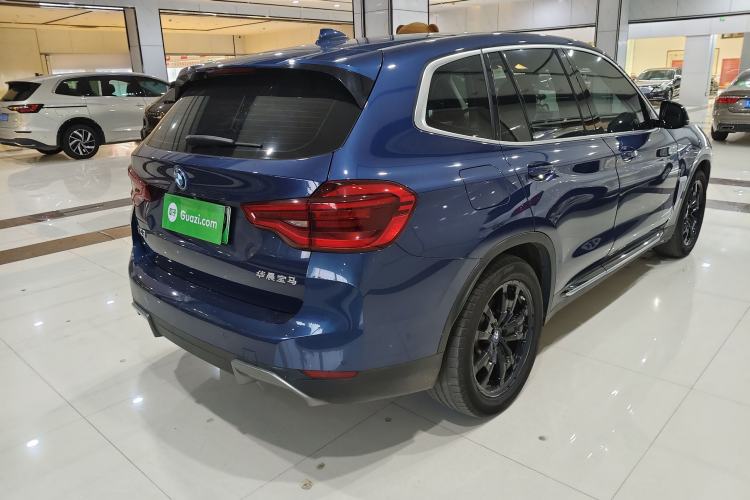 Used BMW iX3 2021 Leading Model
