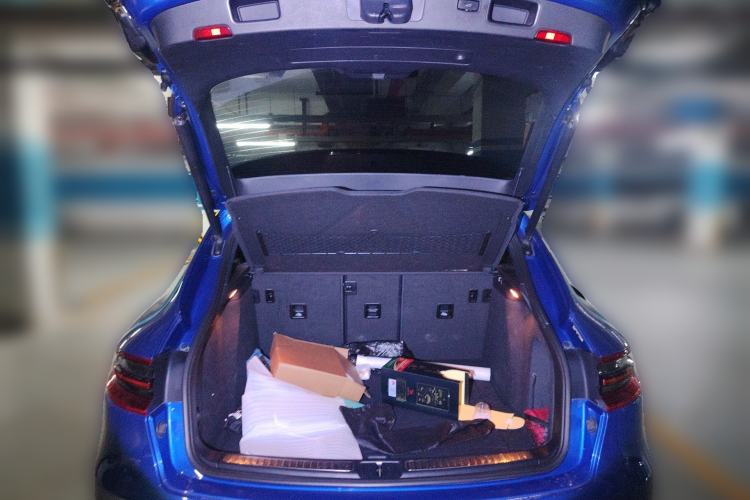 Used Porsche Macan 2016 Macan 2.0T Trunk