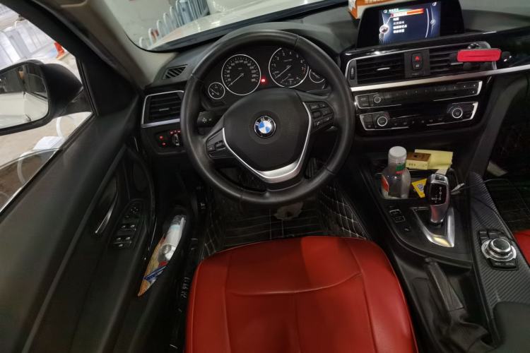 Used BMW 3 Series 2016 320Li Fashion Model
