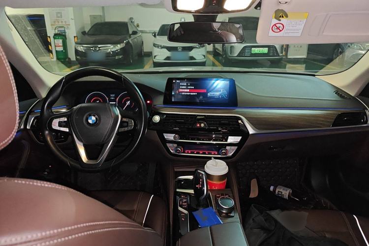 Used BMW 5 Series New Energy 2019 530Le Luxury Package
