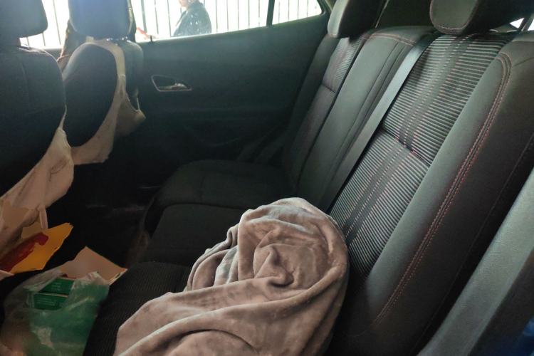 Used Buick Encore 2015 1.4T Automatic Two-Wheel Drive Urban Elite Version
