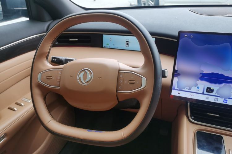 Used Dongfeng Aeolus L8 2025 Model 112KM Dream Edition Steering Wheel