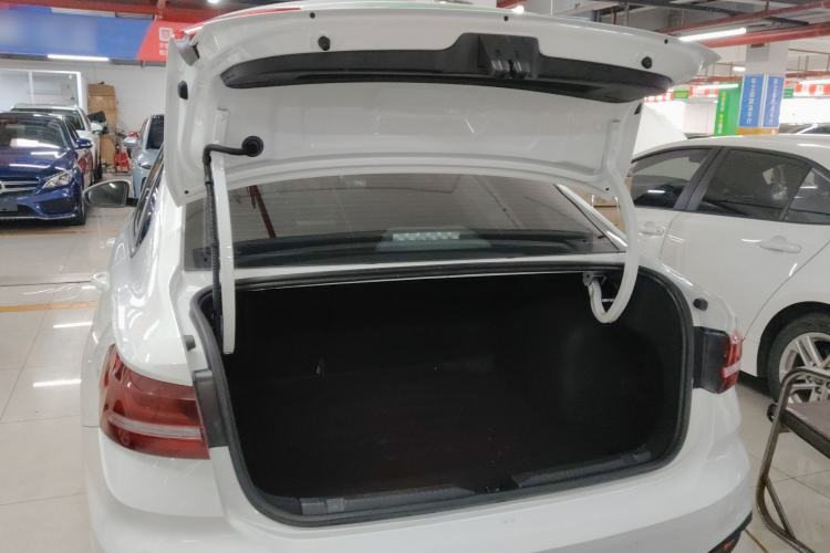 Used Volkswagen Lavida 2023 1.5L Automatic De Yi Edition
