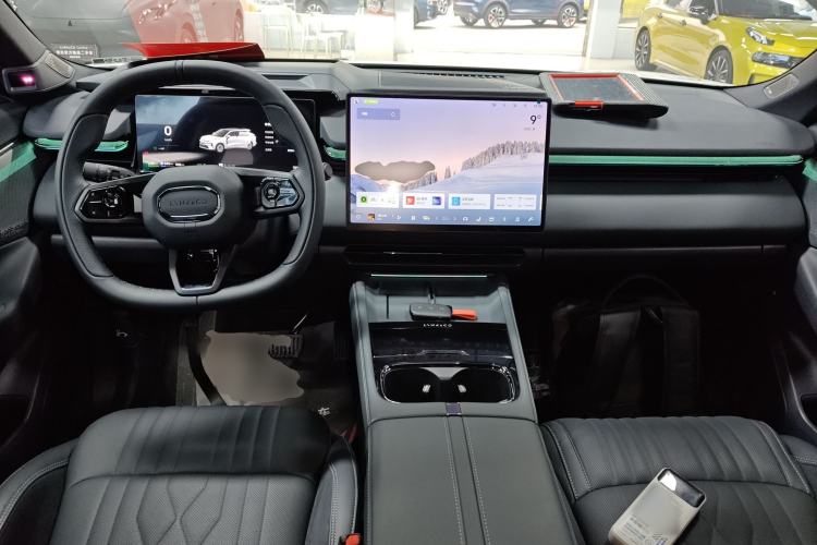 Used Lynk & Co 08 EM-P 2026 Model 160 Long-Range Ultra
