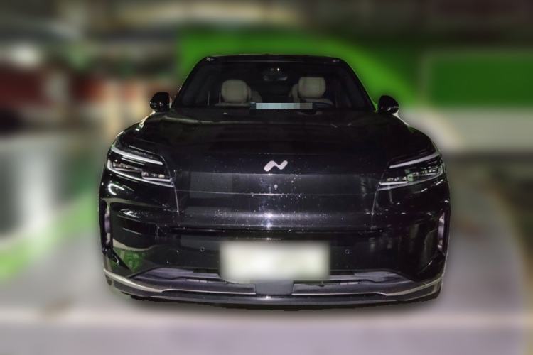 Used ONVO Luxeed L90 2025 Model—Ultra Six-Seater Version Front