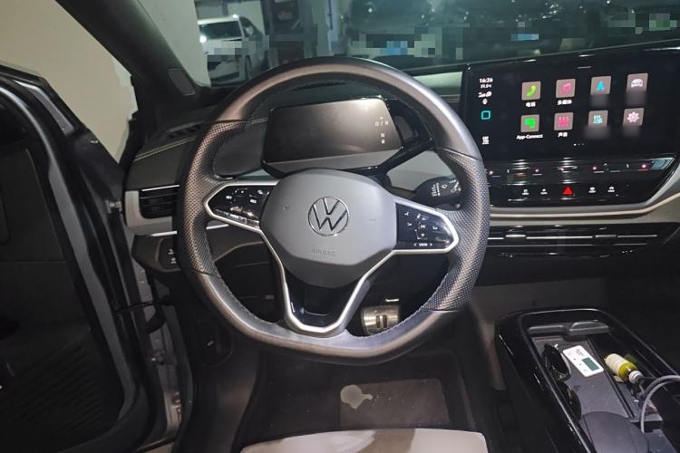 Used Volkswagen ID.4 X 2021 Pure Edition
