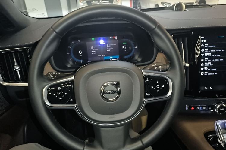 Used Volvo S90 New Energy 2024 Plug-in Hybrid Four-Wheel Drive Long-Range Luxury Smart Edition