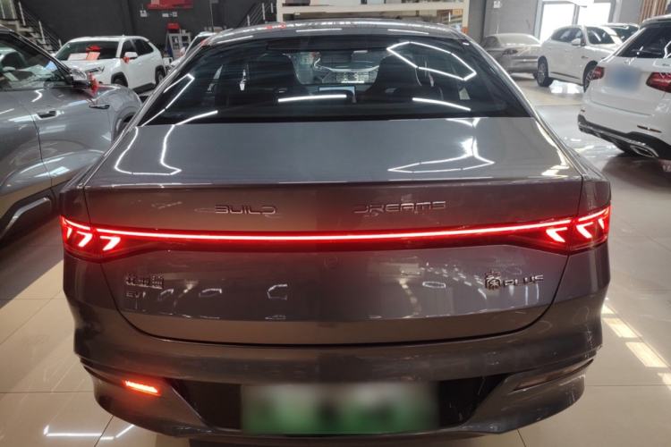 Used BYD Qin PLUS 2023 Champion Edition EV 610KM Excellence Model
