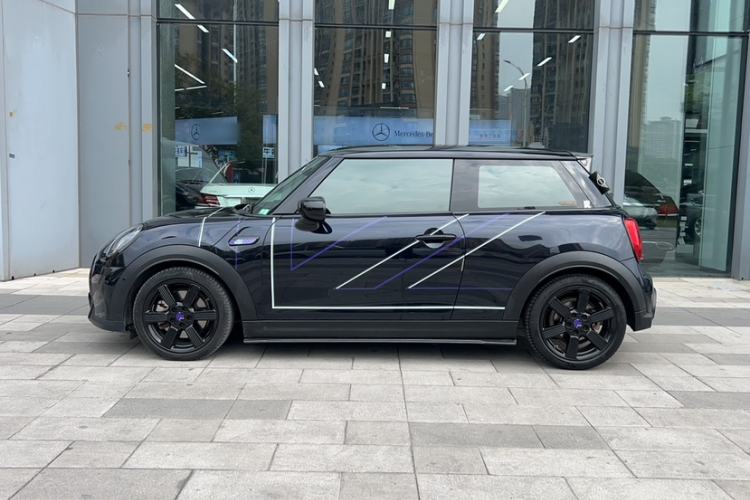 Used MINI MINI 2023 2.0T COOPER S Midnight Escape Special Edition