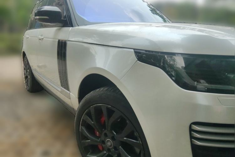 Used Land Rover Range 2016 3.0 SC V6 Vogue Front Right 45 Deg