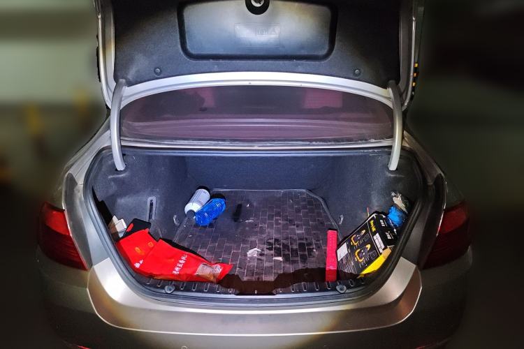 Used BMW 5 Series 2013 525Li Luxury Model Trunk