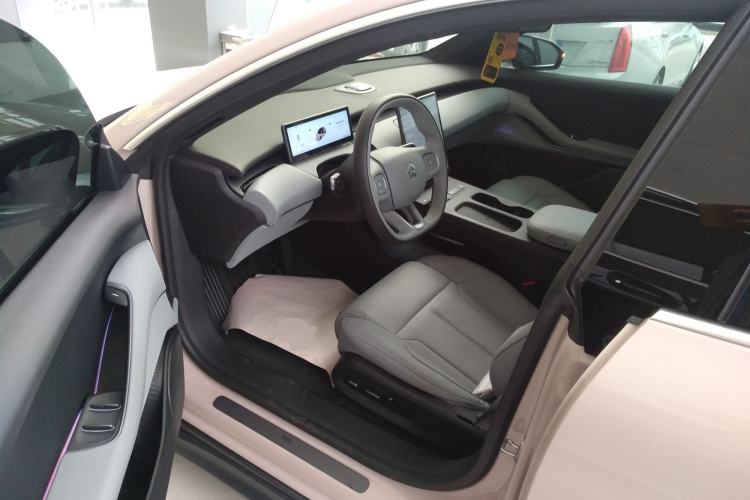 Used Nio ET5 2024 75 kWh
