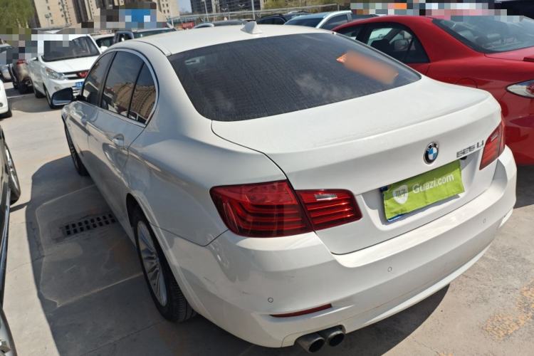Used BMW 5 Series 2014 525Li Leading Model
