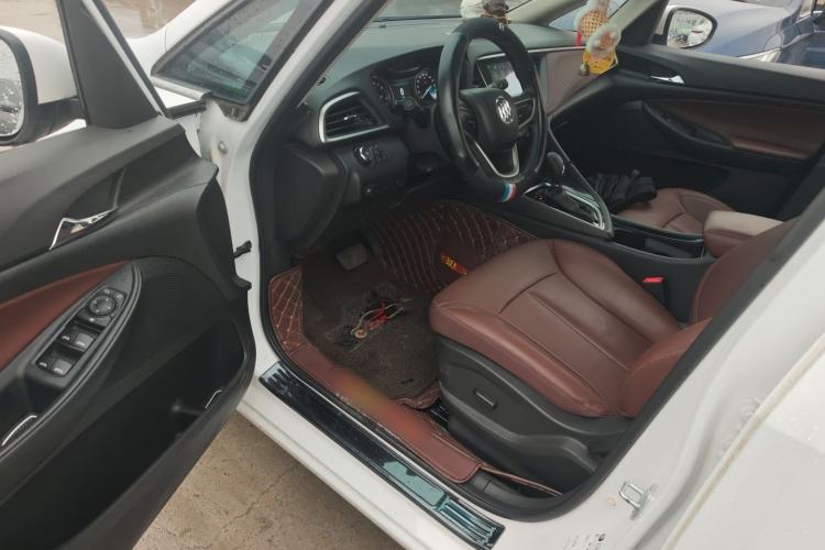 Used Buick GL6 2019 18T 6-Seater Connected Luxury Version China VI Standard
