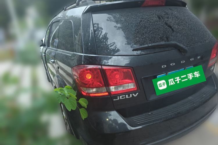 Used Dodge Journey 2013 2.4L Two-Wheel Drive Luxury Version
