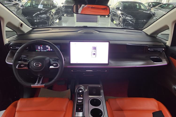 Used GAC Trumpchi E8 New Energy 2024 150km MAX Center Console