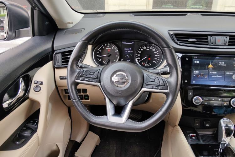 Used Nissan X-Trail 2019 2.0L CVT Smart Connect Comfort Edition 2WD Steering Wheel