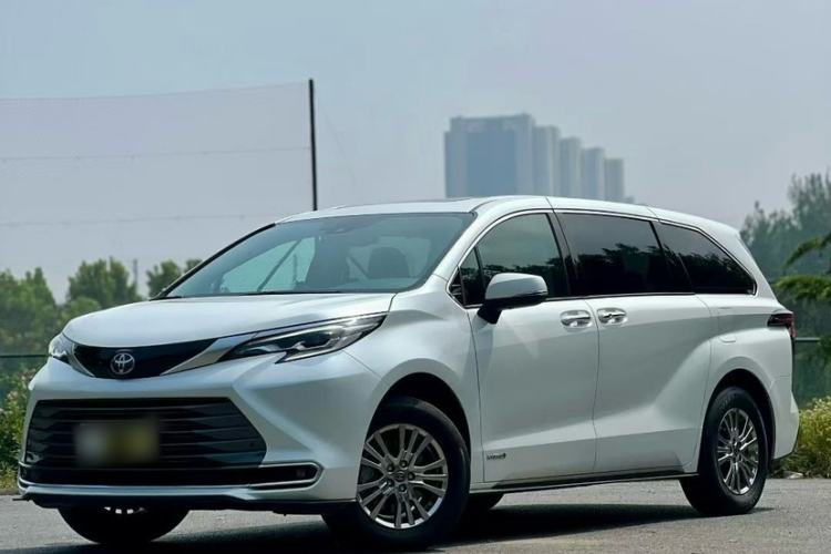 Used Toyota Granvia 2022 2.5L Hybrid Flagship Edition