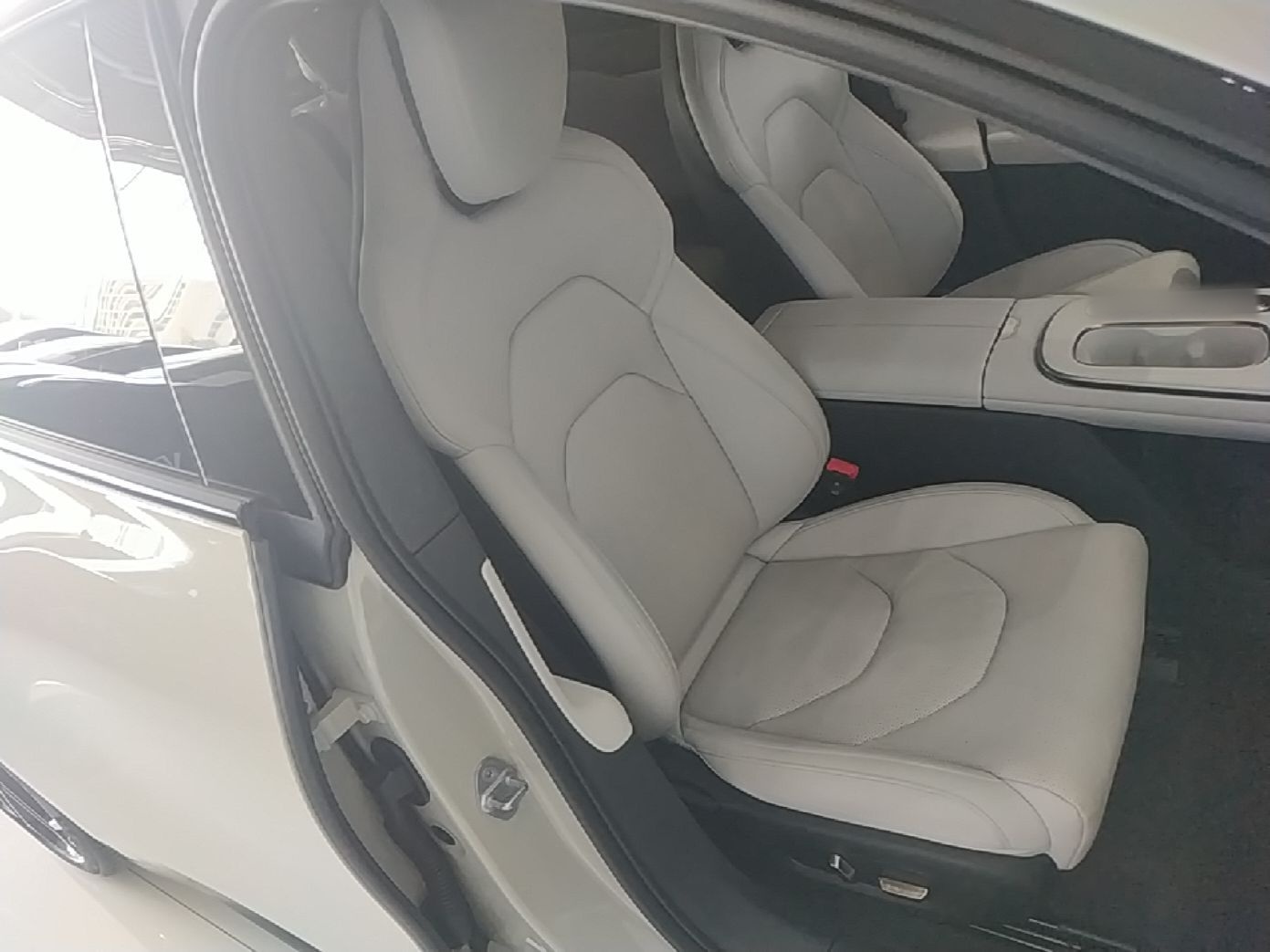 Xiaomi Auto SU7 2024 Rear-Drive Ultra-Long Range Advanced Pro-Level Intelligent Driving Version — снимка 19