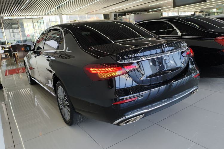 Used Mercedes-Benz E-Class 2022 Revised Version E 300 L Fashion Edition Exterior 2