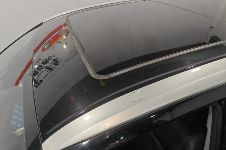 Used Toyota Highlander 2018 2.0T Four-Wheel Drive Luxury Version 7 Seats China VI Standard
