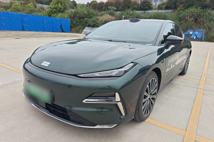 Used Geely Galaxy 8 2025 130km EM-P Starship Edition