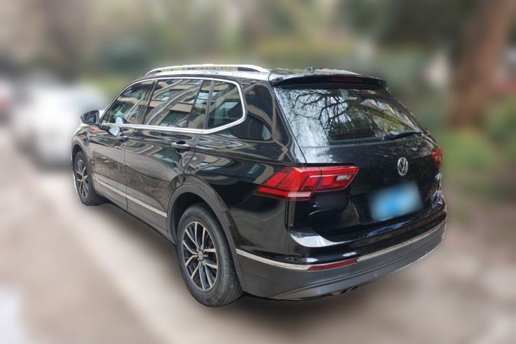 Used Volkswagen Tiguan L 2017 330TSI Automatic Two-Wheel Drive Luxury Edition
