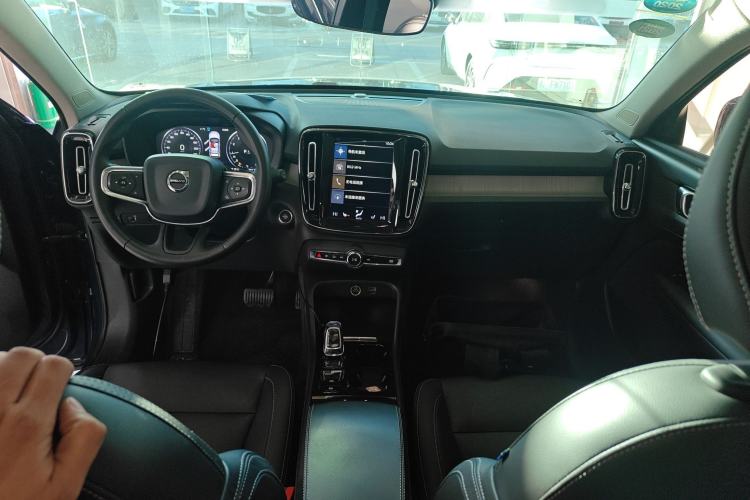 Used Volvo XC40 2020 T4 Four-Wheel Drive Smart Luxury Edition