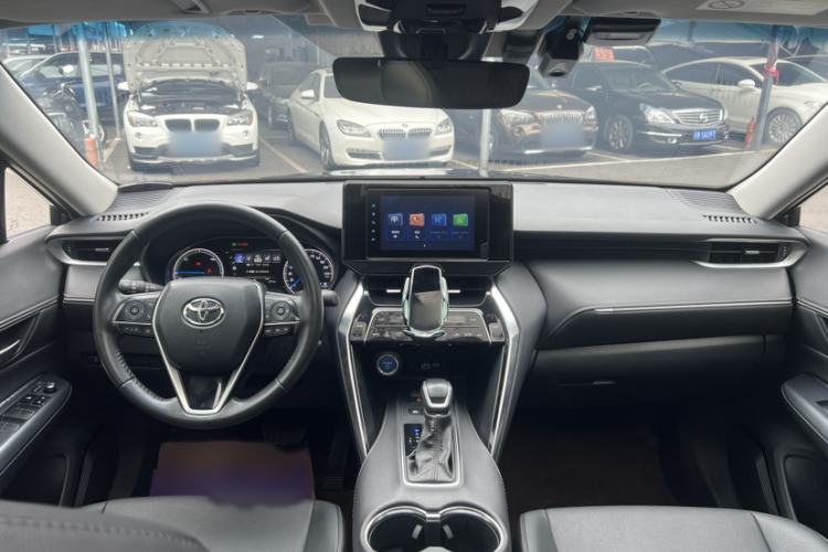 Used Toyota Venza 2022 Dual-Engine 2.5L CVT Two-Wheel Drive Luxury Edition Interior 5