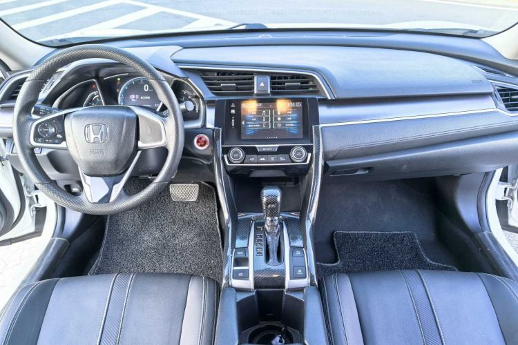 Used Honda Civic 2016 220TURBO CVT Luxury Edition