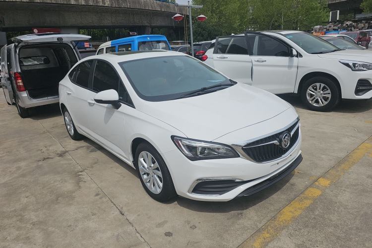 Used Buick Verano 2018 Sedan 15S Automatic Leading Model Front Right 45 Deg