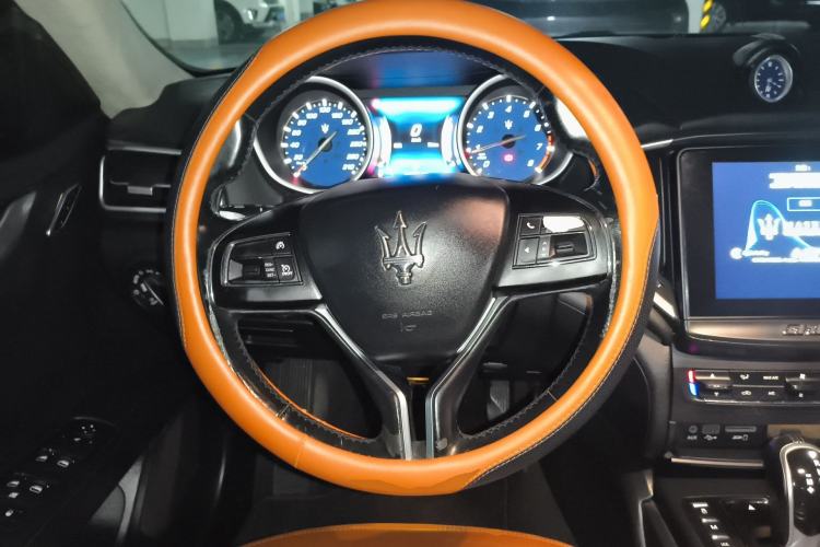 Used Maserati Ghibli 2017 3.0T Standard Edition Steering Wheel