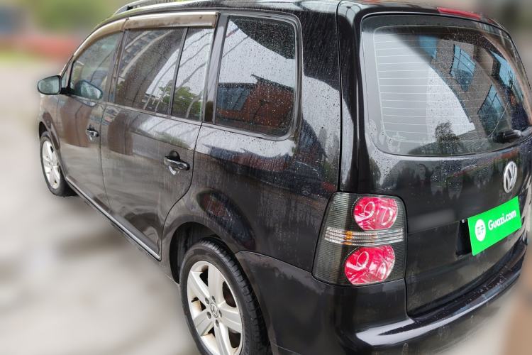 Used Volkswagen Touran 2013 1.4T Manual Comfort Edition 5-Seater Rear Left 45 Deg