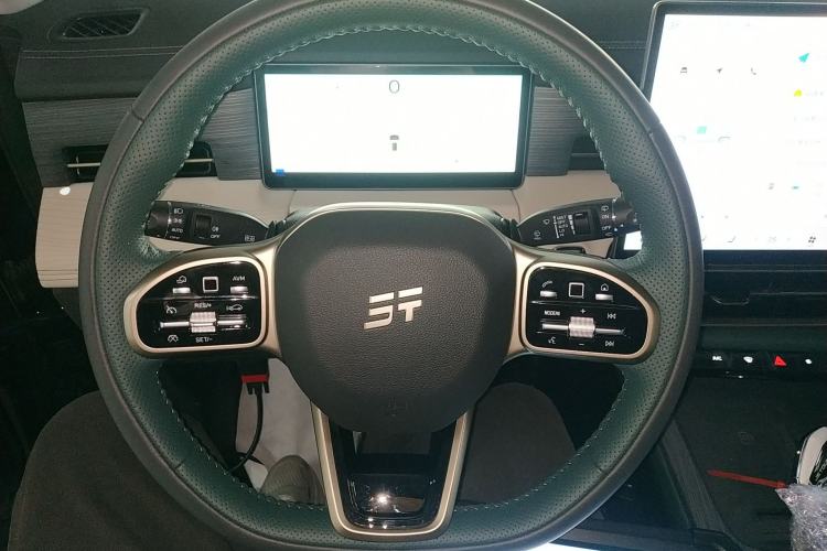 Used JETOUR Shanhai Shanhai L9 2024 1.5TD 2DHT Pro 7-Seater
