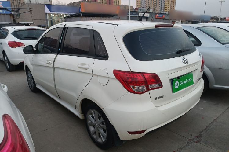 Used BAIC E Series 2012 Hatchback 1.3L Manual Liking Edition