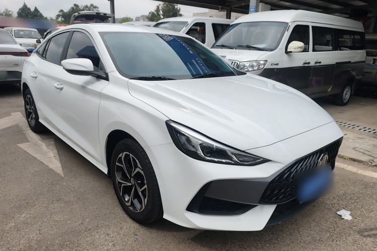 Used MG 5 2023 180 DVVT Manual Fashion Edition
